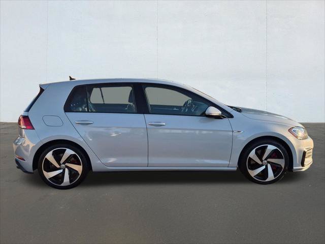 Used 2020 Volkswagen GTI SE FWD image 4
