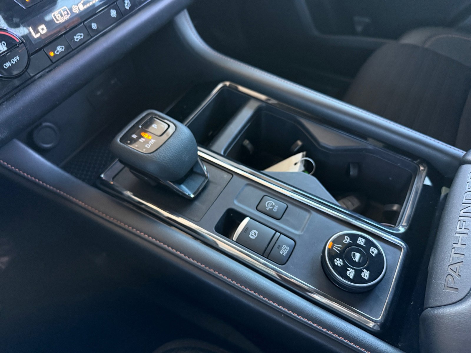 Used 2024 Nissan Pathfinder Rock Creek AWD/4WD image 16