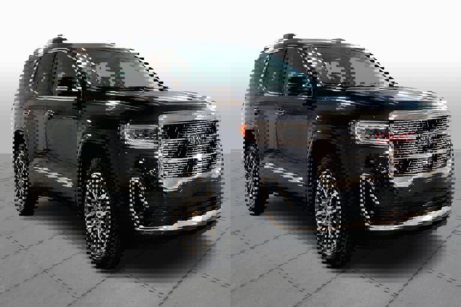 Used 2020 GMC Acadia Denali w/ Trailering Package image 3