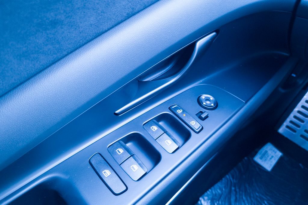 New 2026 Hyundai Elantra N FWD image 31