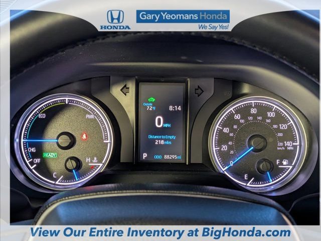 Used 2021 Toyota Venza LE AWD/4WD image 29