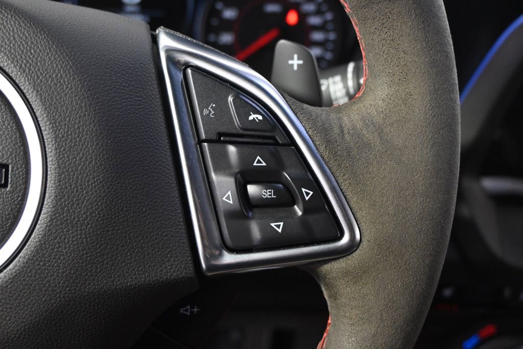 Used 2021 Chevrolet Camaro ZL1 image 41