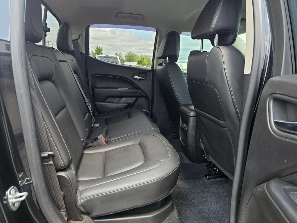 Used 2018 Chevrolet Colorado ZR2 w/ ZR2 Midnight Special Edition AWD/4WD image 14