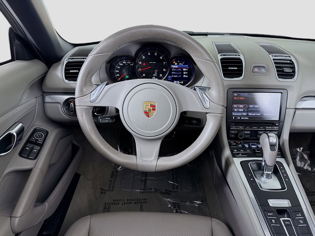Used 2015 Porsche Boxster image 19