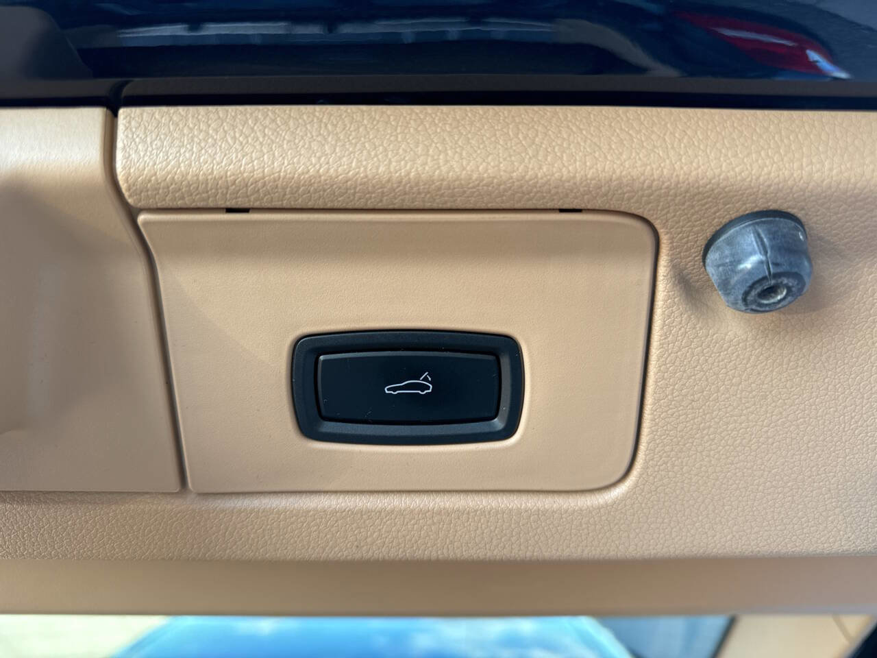 Used 2012 Porsche Panamera 4 image 29