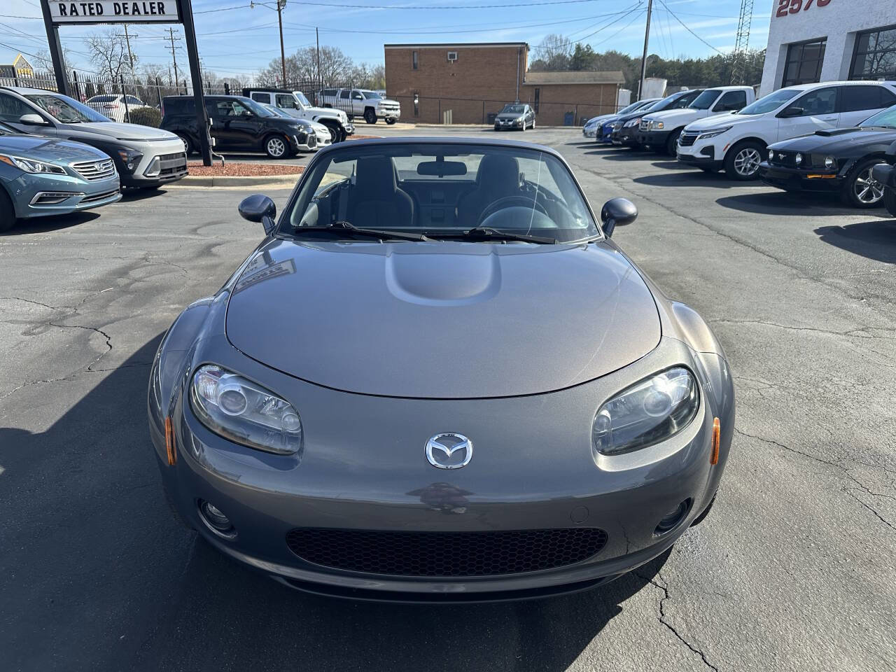 Used 2008 MAZDA MX-5 Miata Sport image 10