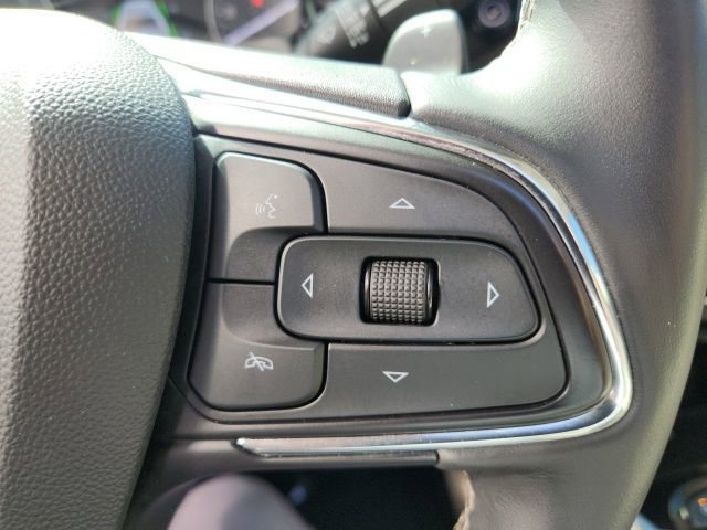 Used 2022 Buick Envision Avenir w/ Technology Package II image 37