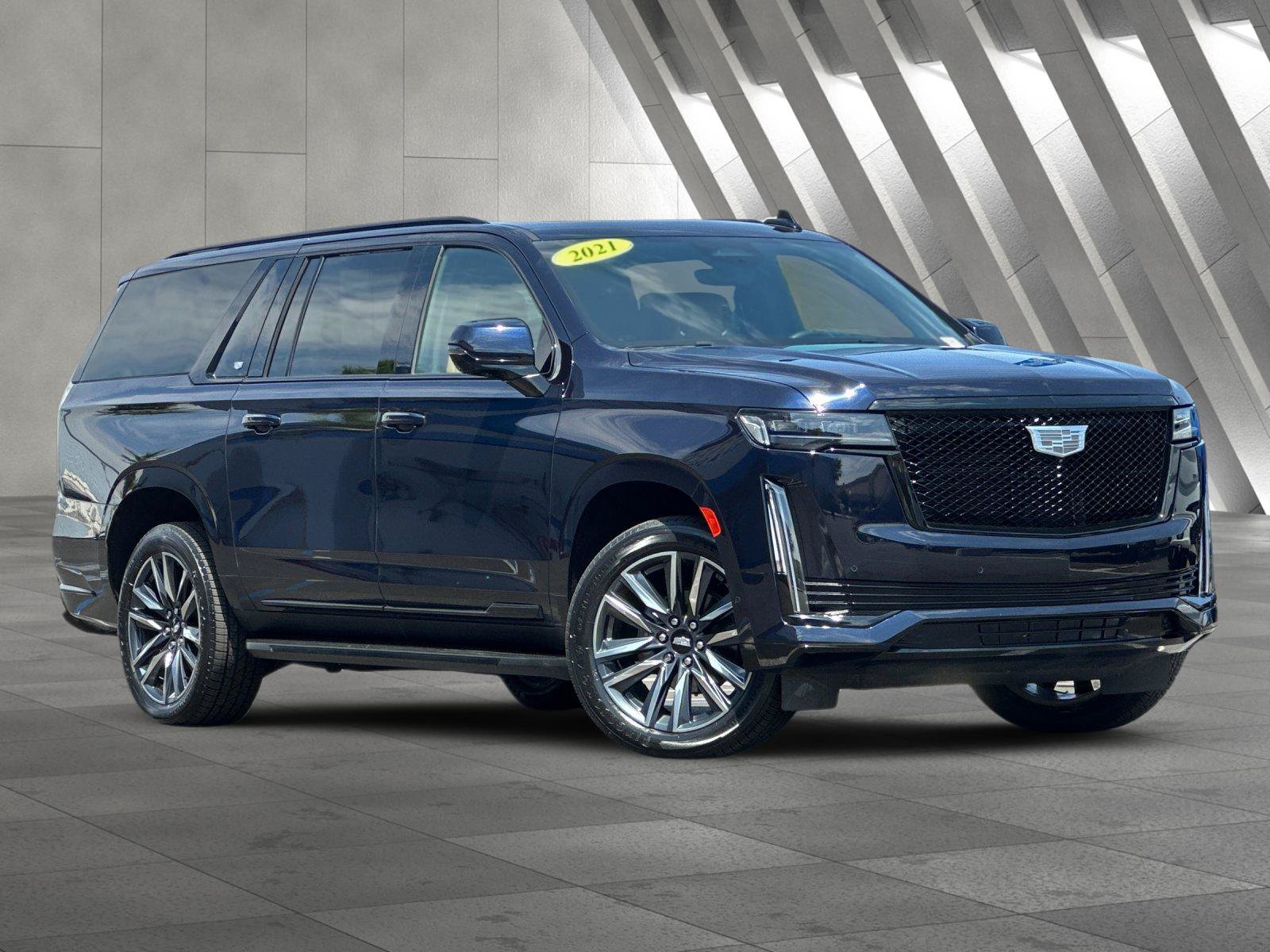 Certified 2021 Cadillac Escalade ESV Sport AWD/4WD image 2