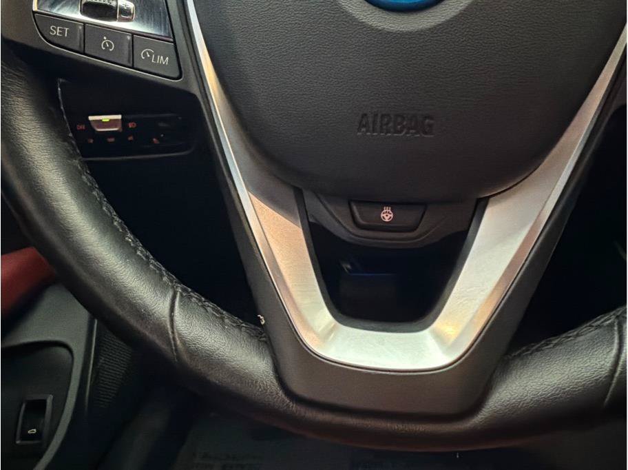 Used 2023 BMW i4 eDrive35 w/ Premium Package RWD image 18