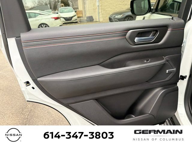New 2026 Nissan Armada PRO-4X w/ Captain's Chari Seat Package AWD/4WD image 17