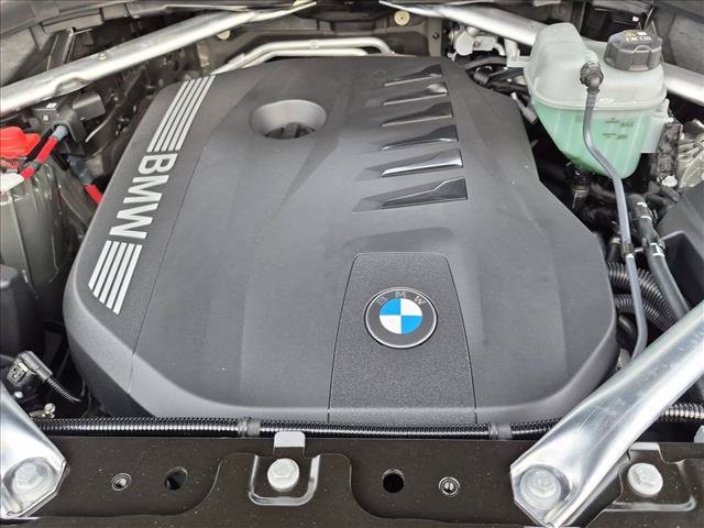 New 2027 BMW X5 xDrive40i w/ M Sport Professional Package AWD/4WD image 16