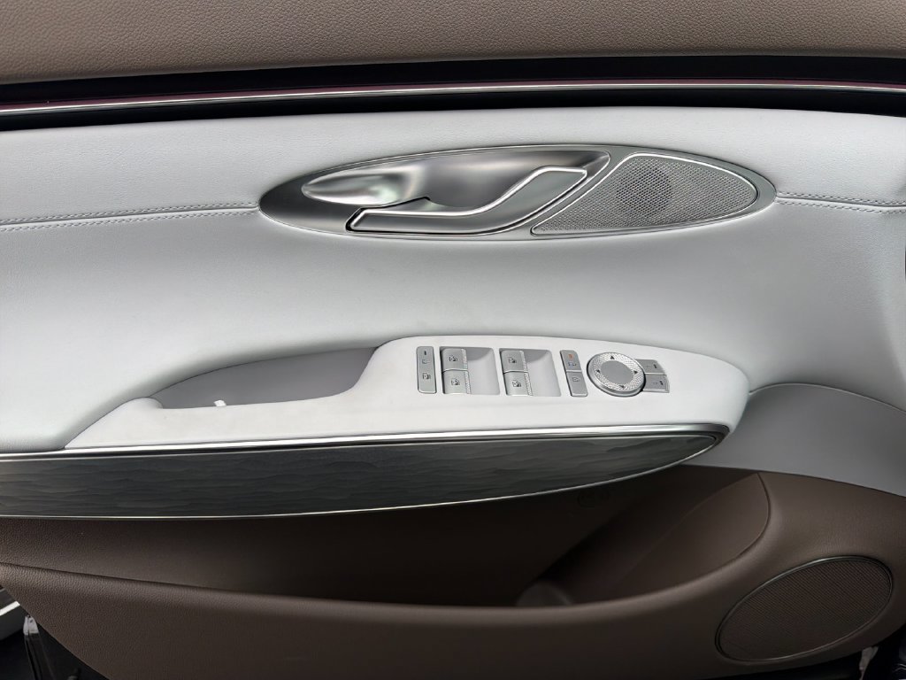 New 2026 Genesis Electrified GV70 AWD/4WD image 11
