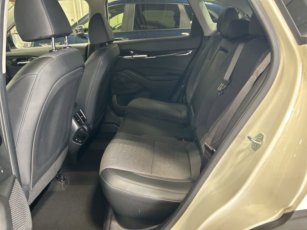 Certified 2024 Kia Seltos X-Line image 17