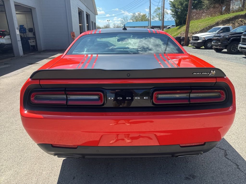 Used 2022 Dodge Challenger R/T Scat Pack w/ Shaker Package image 4