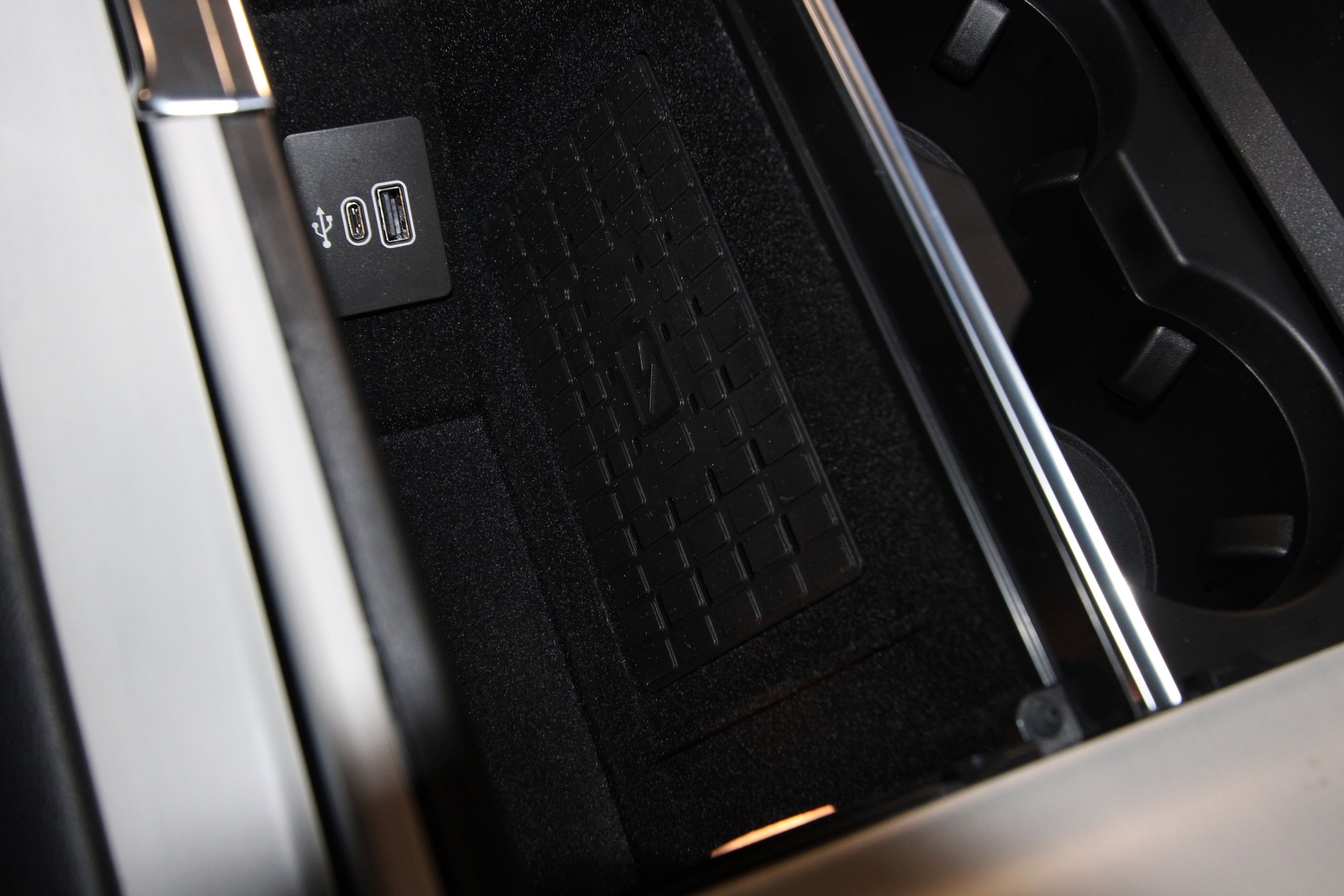 New 2026 Lincoln Navigator L Reserve w/ Jet Appearance Package image 16