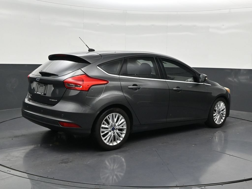 Used 2018 Ford Focus Titanium FWD image 5