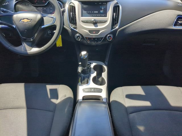 Used 2018 Chevrolet Cruze LS FWD image 16
