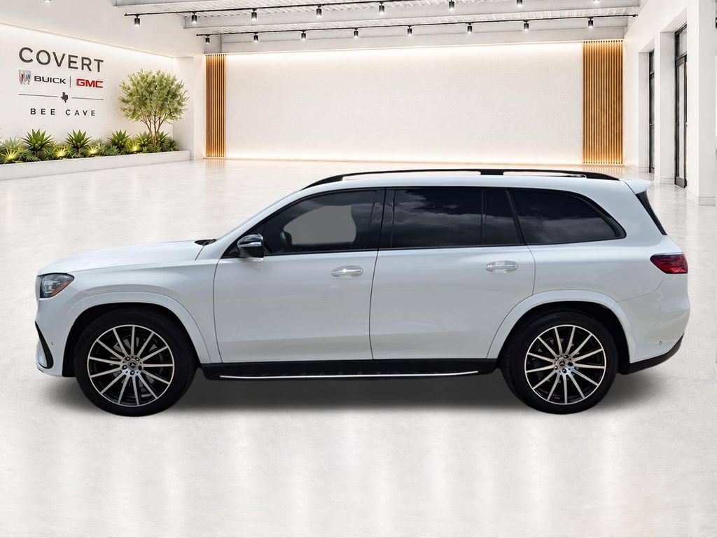 Used 2024 Mercedes-Benz GLS 580 4MATIC image 8