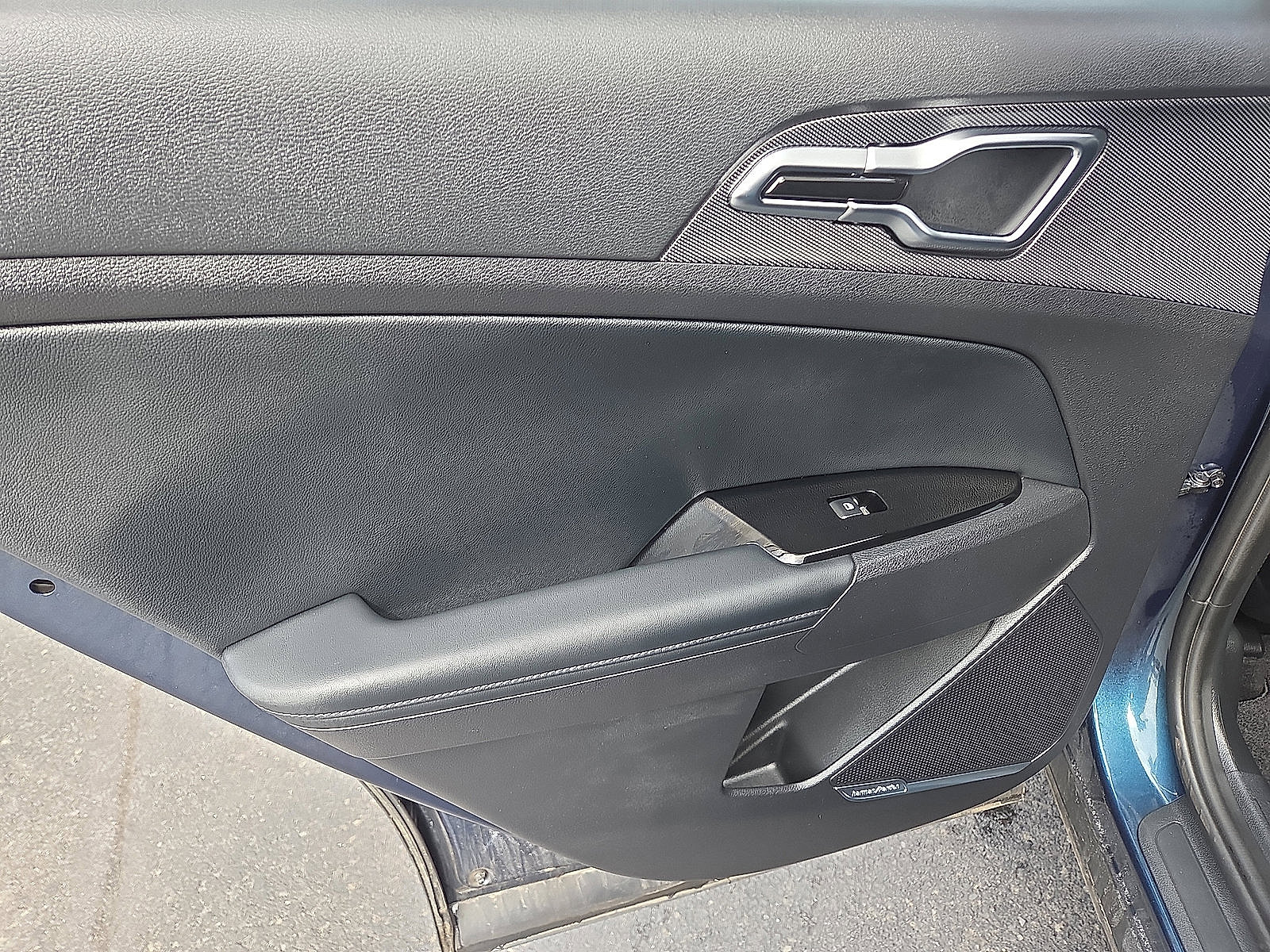 Used 2025 Kia Sportage SX Prestige image 21