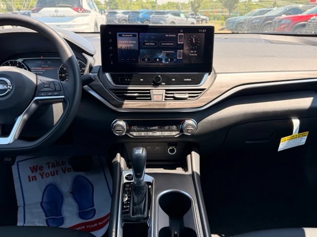 New 2026 Nissan Altima 2.5 SV w/ SV Special Edition Package FWD image 24