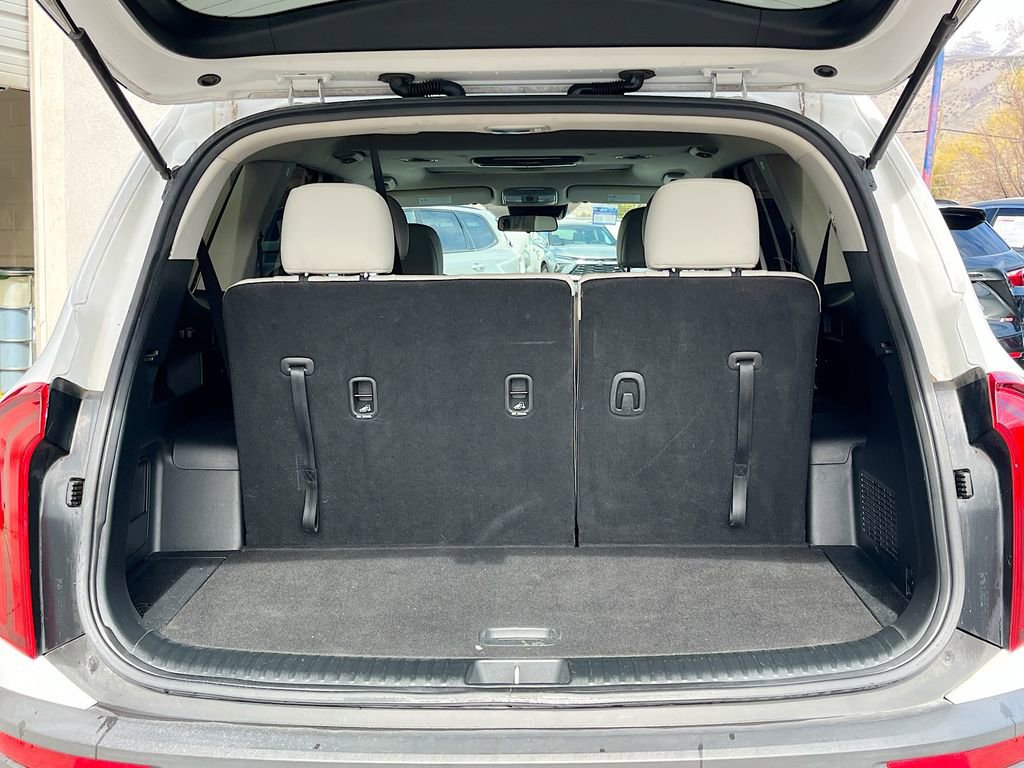 Used 2022 Kia Telluride S image 27