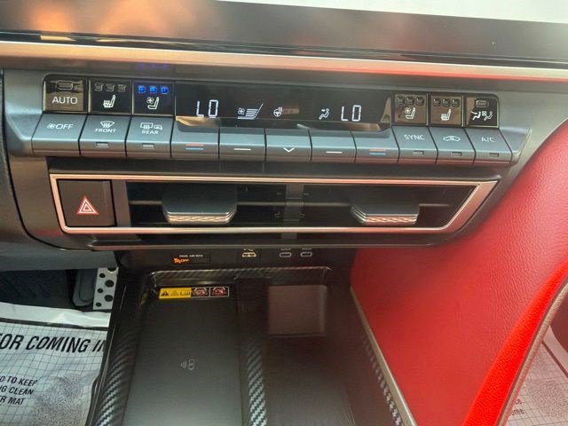 Used 2025 Toyota Camry XSE w/ Premium Plus Package AWD/4WD image 30