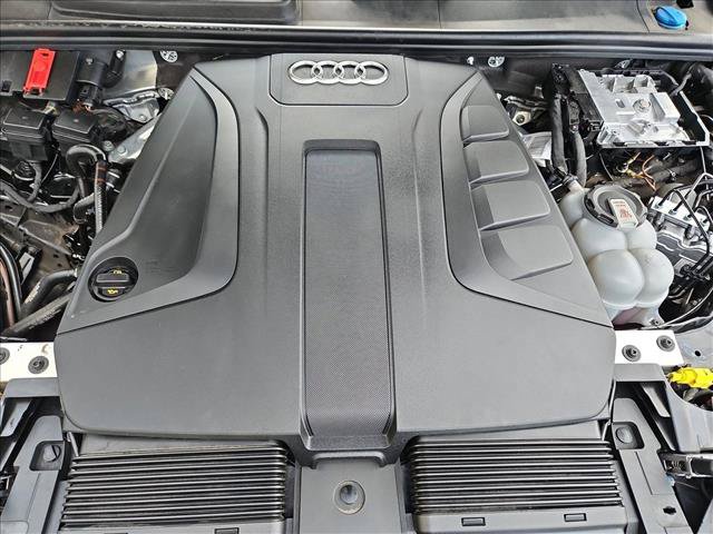 Used 2023 Audi Q7 2.0T Premium Plus w/ Premium Plus Package AWD/4WD image 26