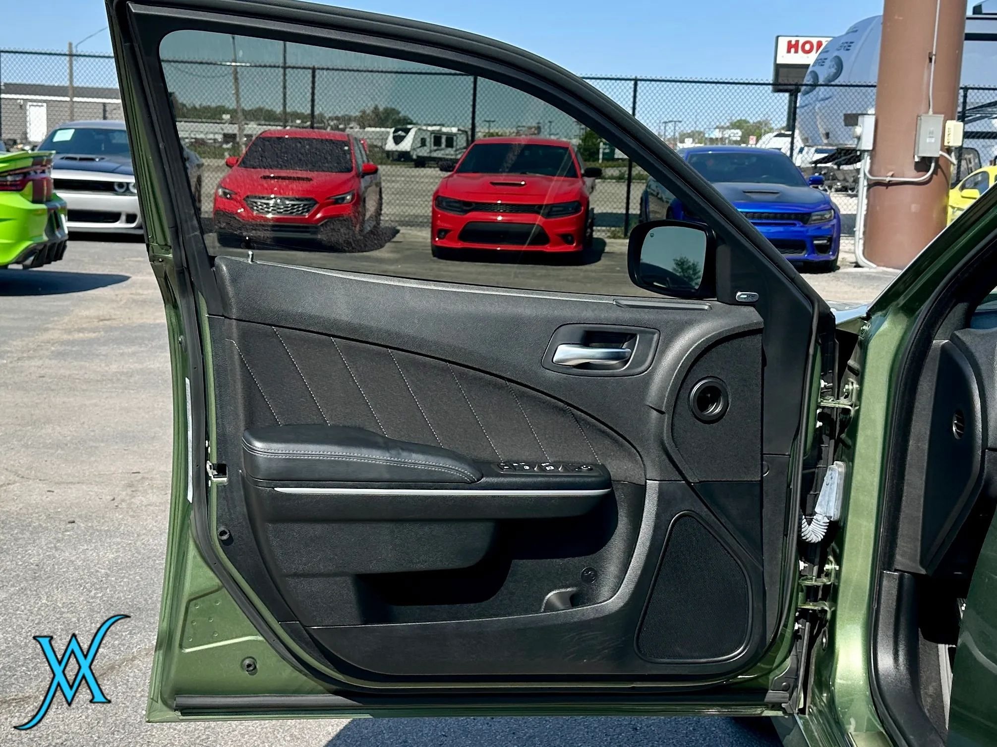 Used 2022 Dodge Charger R/T w/ Cold Weather Package RWD image 12