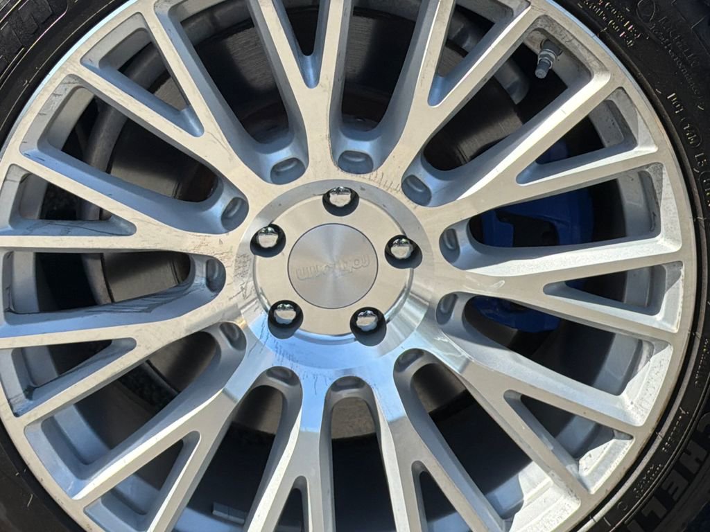 Used 2018 BMW ALPINA B7 xDrive image 8