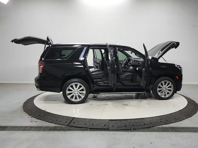 Used 2023 Chevrolet Tahoe Premier RWD image 16