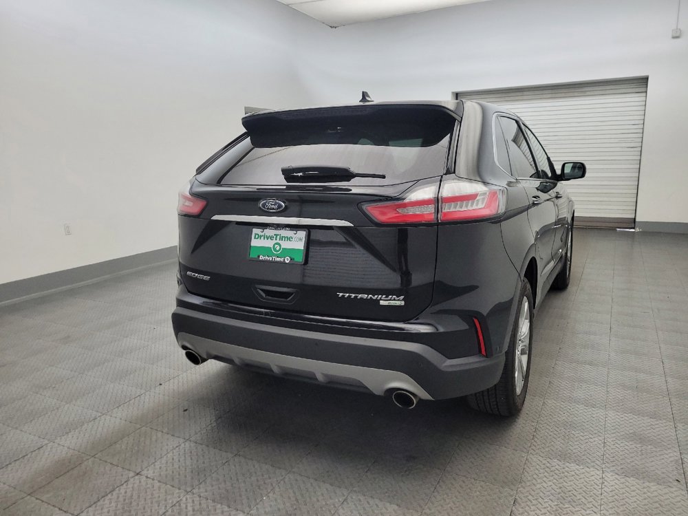 Used 2019 Ford Edge Titanium w/ Equipment Group 301A FWD image 7