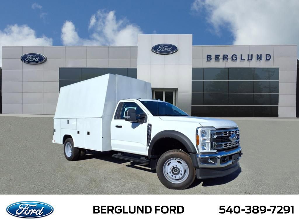 New 2025 Ford F550 4x4 Regular Cab Super Duty