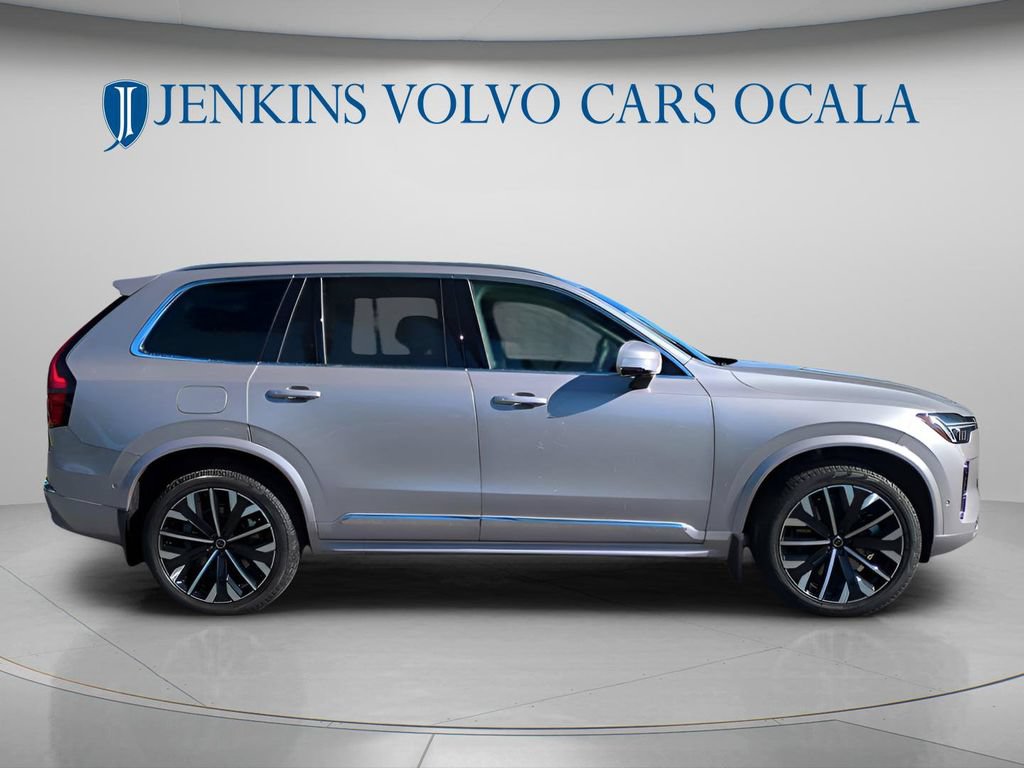New 2026 Volvo XC90 T8 Plus AWD/4WD image 3