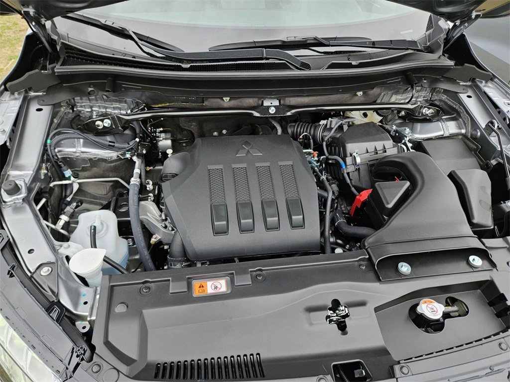 New 2026 Mitsubishi Eclipse Cross Black Edition image 31