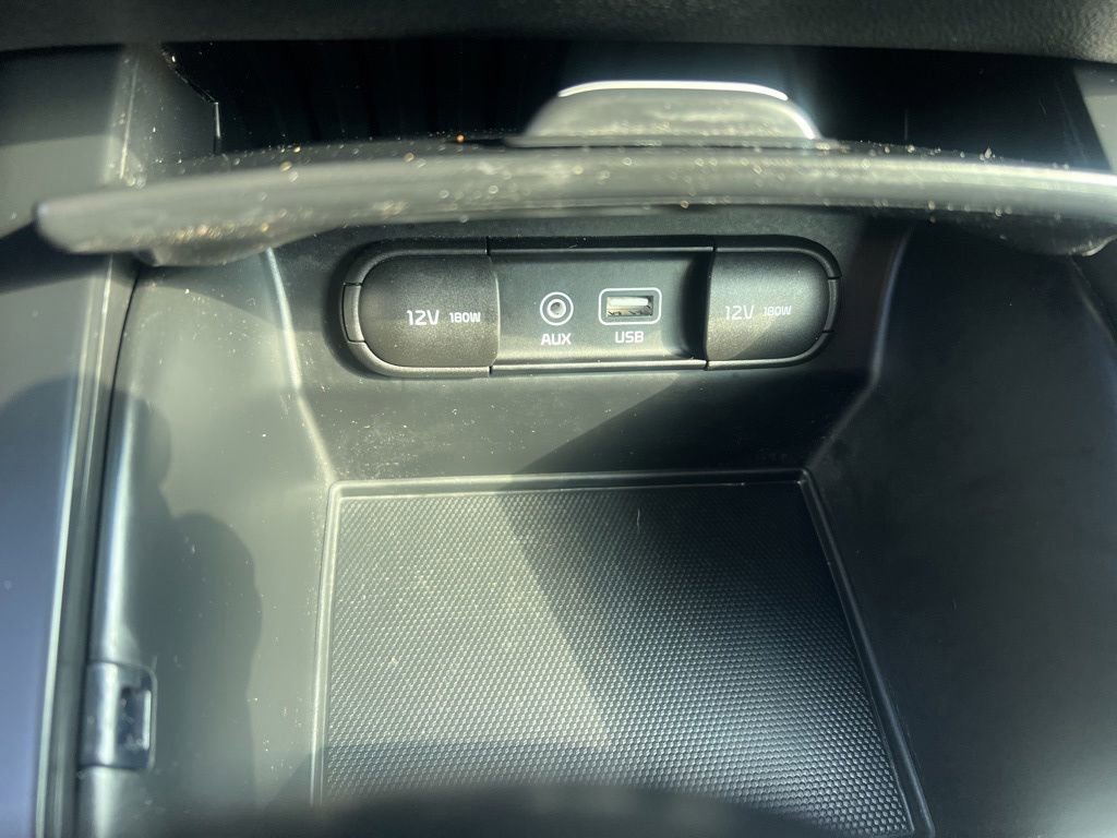 Used 2018 Kia Sorento LX image 51