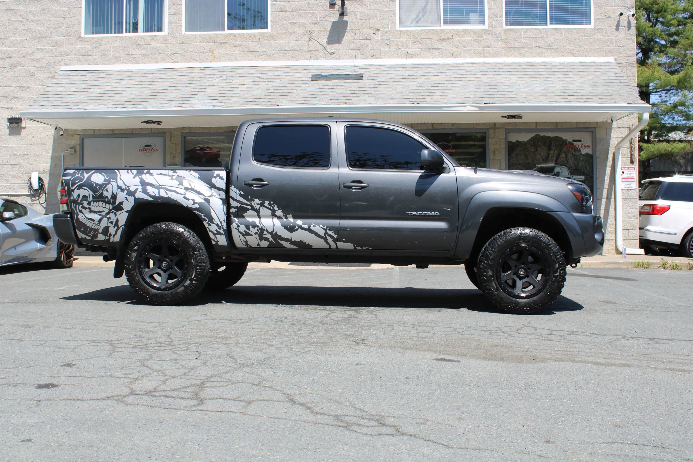Used 2011 Toyota Tacoma PreRunner w/ TRD Sport Pkg w/JBL Audio RWD image 8