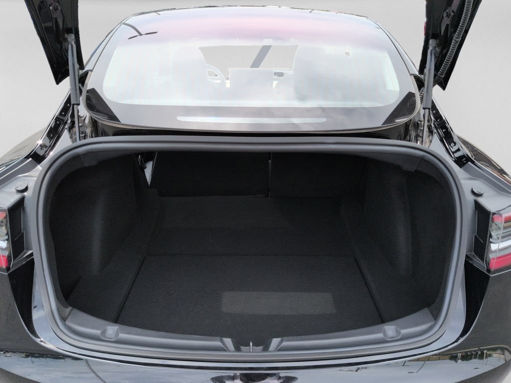 Used 2018 Tesla Model 3 Mid Range RWD image 33