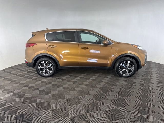 Used 2020 Kia Sportage LX image 4