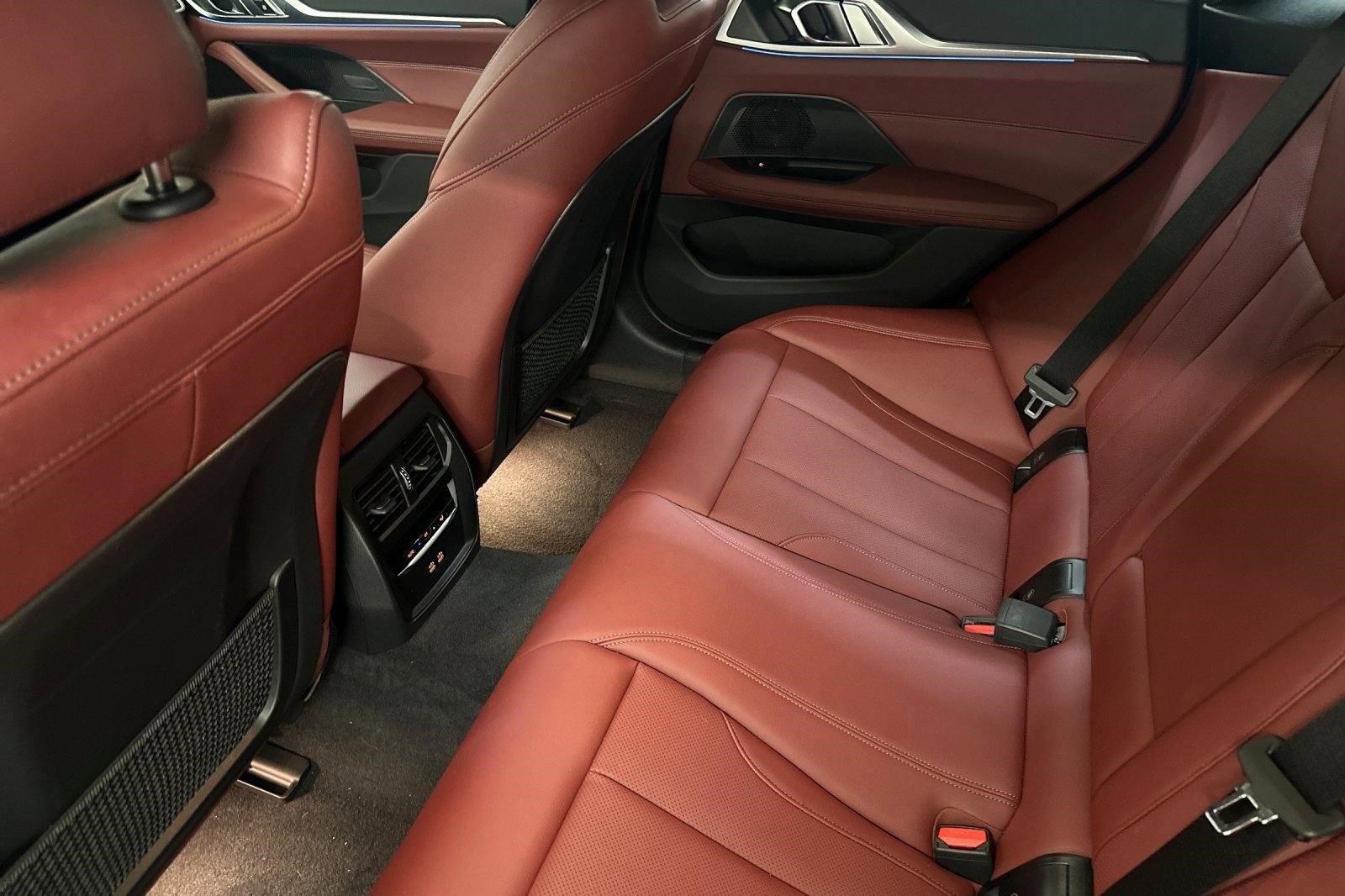 Used 2023 BMW i4 eDrive35 image 15