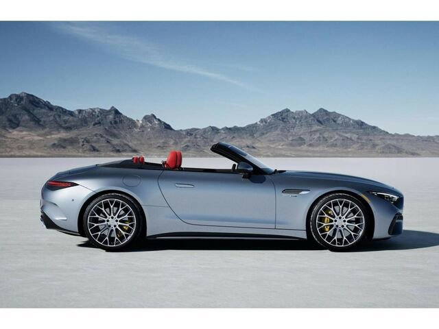 New 2025 Mercedes-Benz SL 63 AMG SL 63 AMG 2D Convertible 4MATI image 3