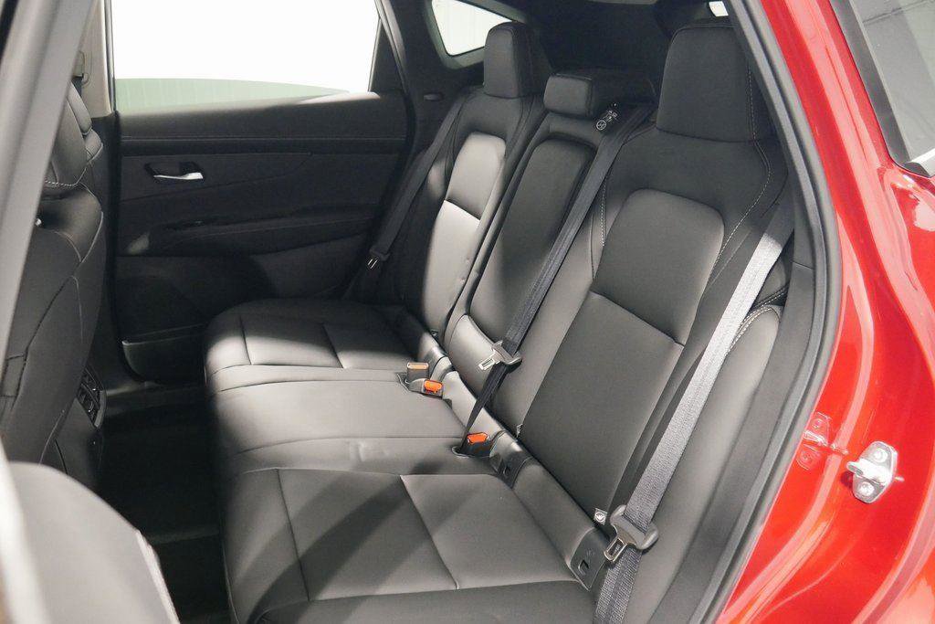 New 2025 Nissan Murano SL image 11