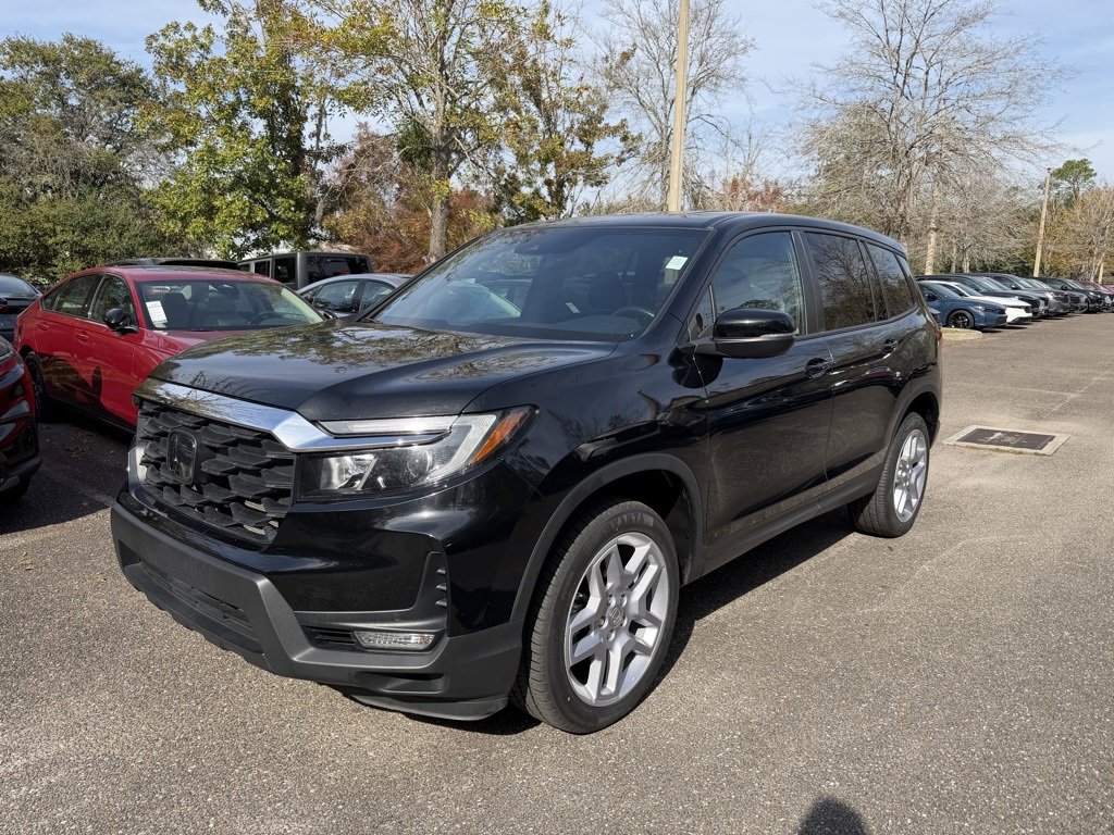 Certified 2024 Honda Passport EX-L image 3