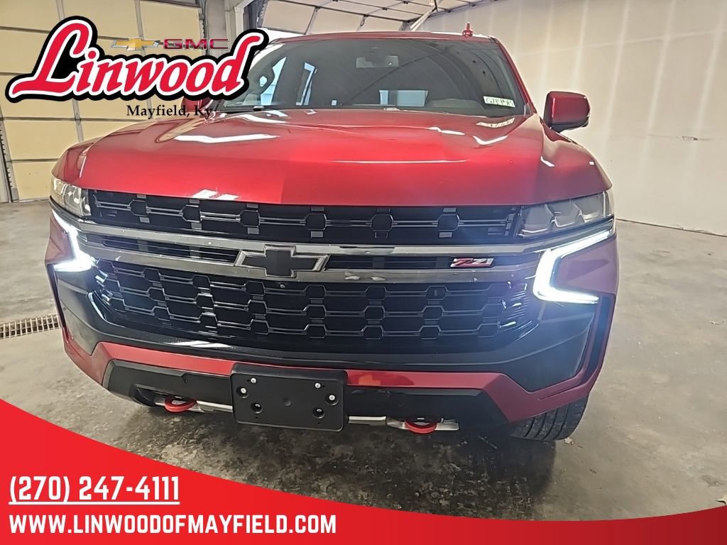 Used 2022 Chevrolet Tahoe Z71 w/ Luxury Package image 3