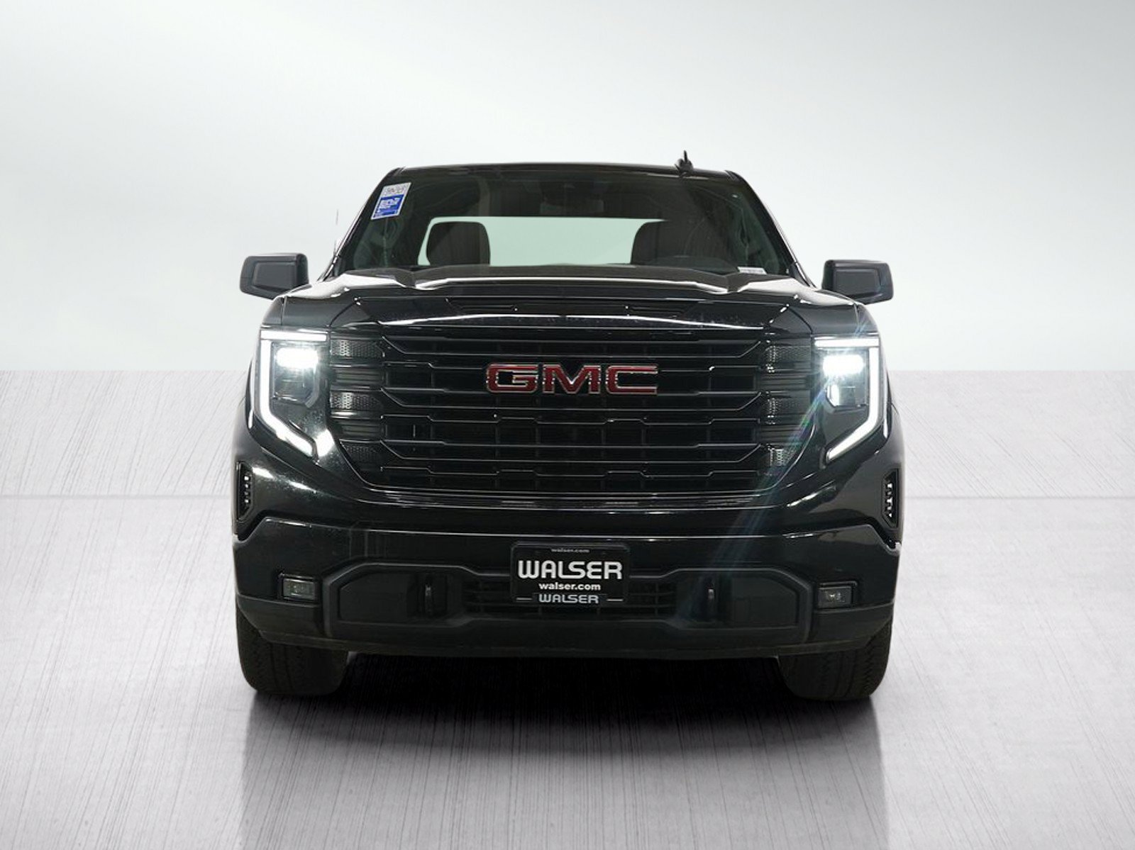 Used 2022 GMC Sierra 1500 Elevation w/ Max Trailering Package AWD/4WD image 8