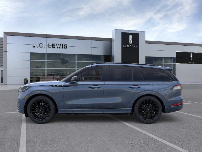 New 2026 Lincoln Aviator Reserve w/ Luxury Package AWD/4WD image 4
