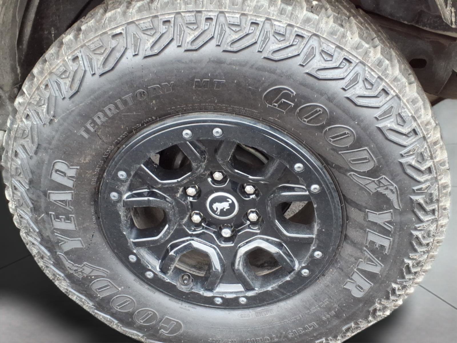 Used 2023 Ford Bronco Wildtrak image 8