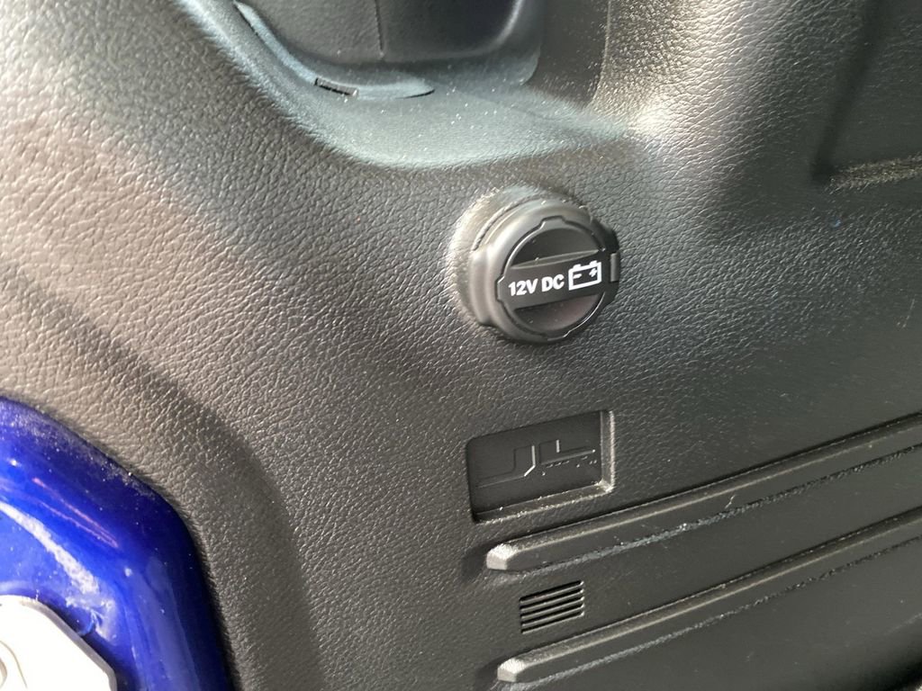 Used 2018 Jeep Wrangler Unlimited Rubicon image 21