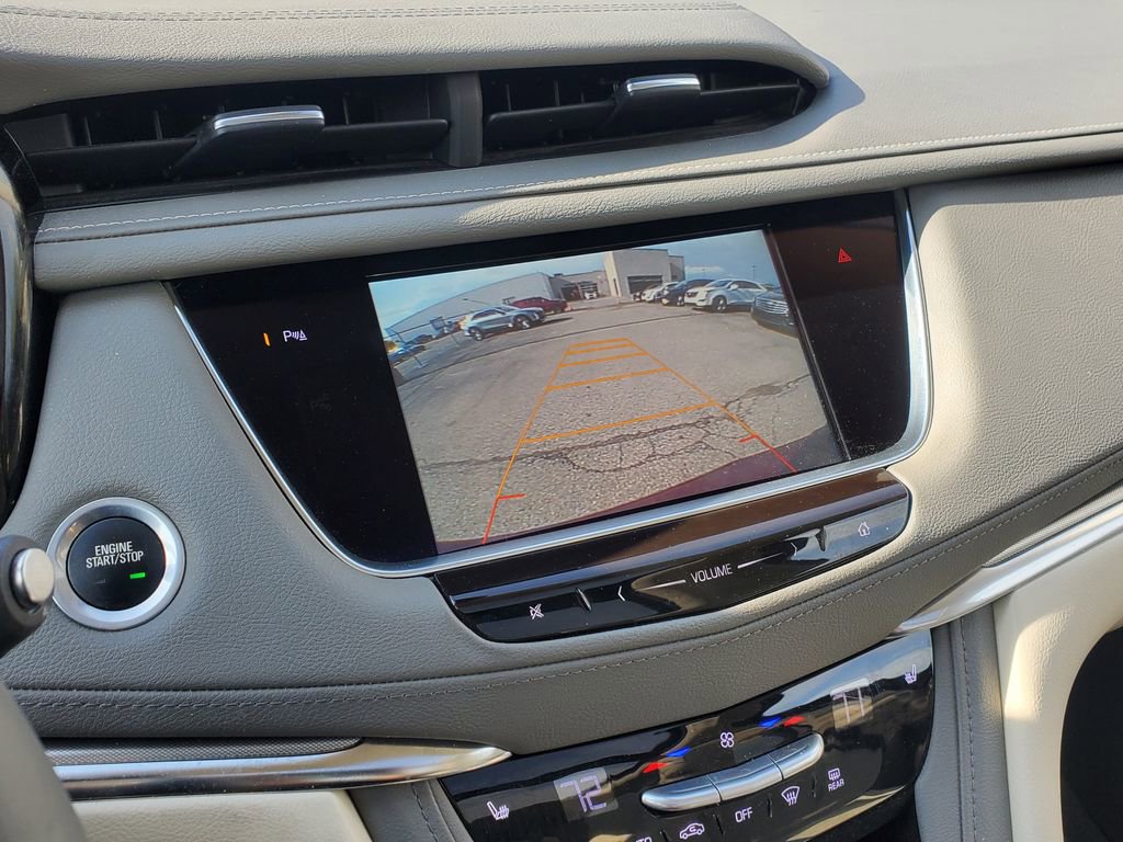 Used 2017 Cadillac XT5 Luxury w/ Driver Awareness Package FWD image 27