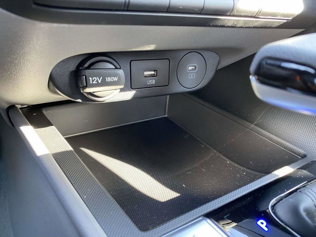 Certified 2026 Hyundai Elantra SE image 20
