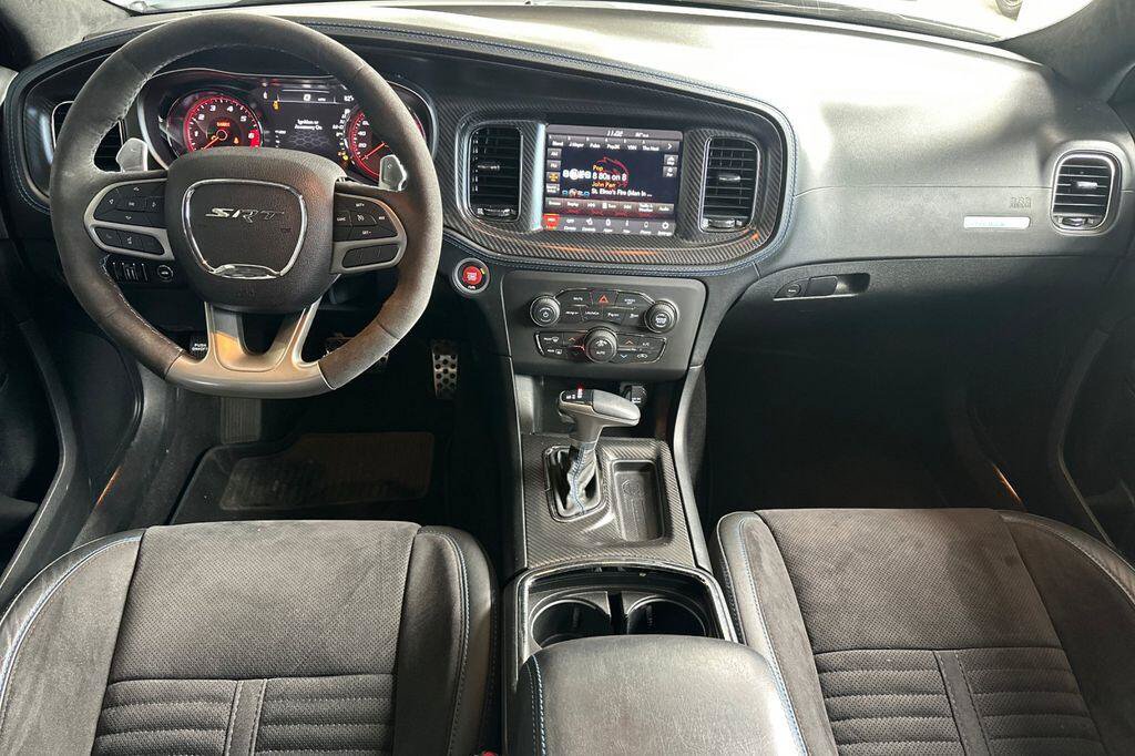 Used 2020 Dodge Charger SRT Hellcat w/ Navigation & Travel Group RWD image 13